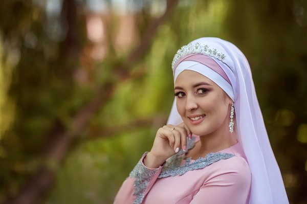 Découvrez l'élégance du caftan marocain moderne